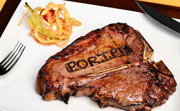 Corte de carne restaurante Porter Steakhouse